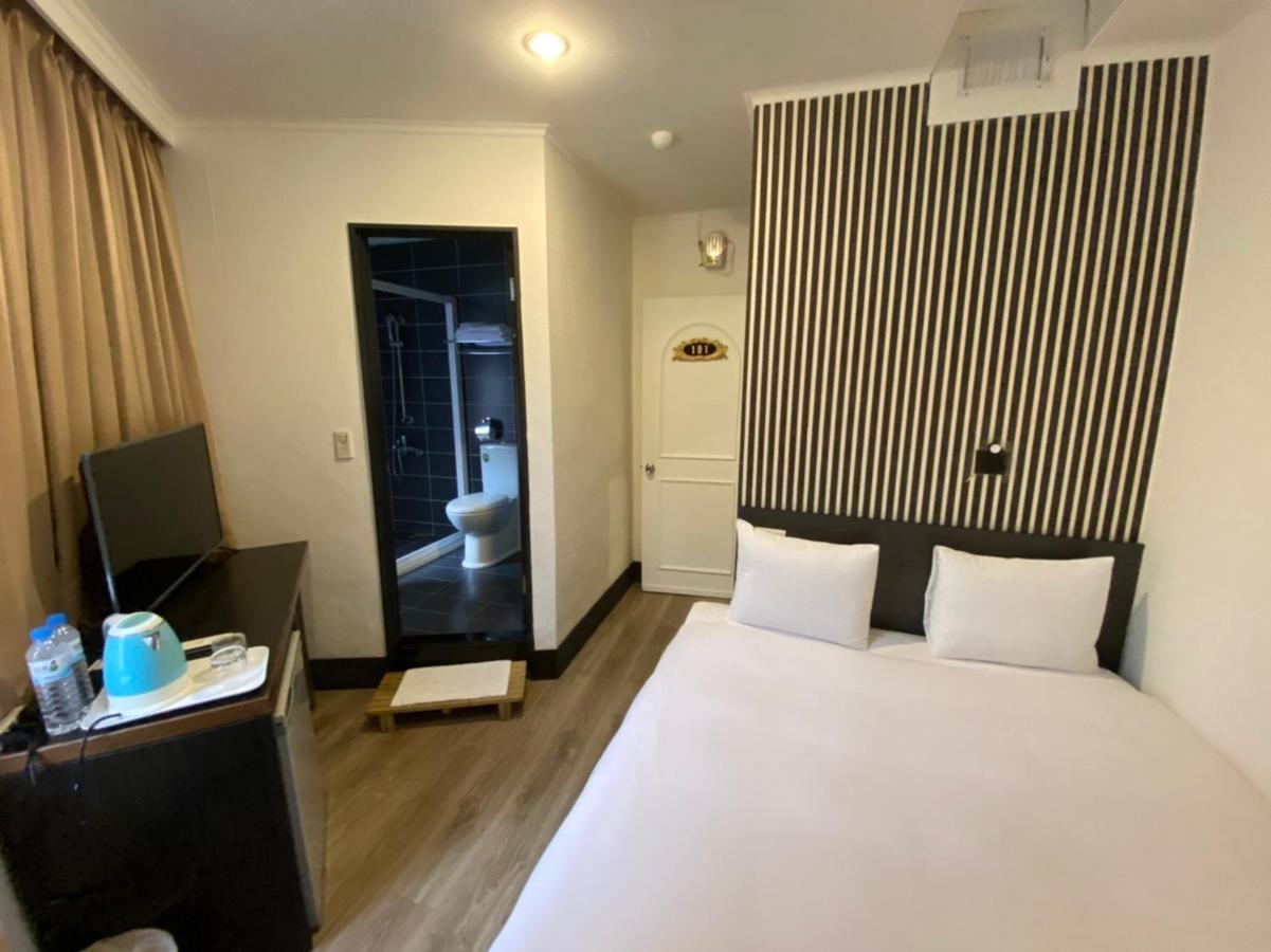 Queens Hotel Ταϊπέι Εξωτερικό φωτογραφία